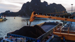 Lượng than tồn kho của TKV giảm mạnh trong 6 tháng đầu năm