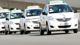Vinasun kiến nghị Bộ GTVT bỏ quy định về xe vận tải hợp đồng điện tử, coi Grab là vận tải taxi