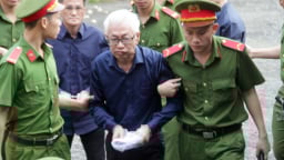 Cựu Tổng giám đốc DongABank kinh doanh ngoại hối lậu 6 năm với ngân hàng UOB Singapore và Adamas Thụy Sỹ