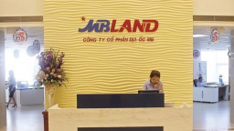 'Ván bài lật ngửa' tại MBLand