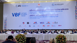 Để các công ty không muốn rời Việt Nam