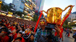 Việt Nam vô địch AFF Cup, kinh tế tận dụng được gì?
