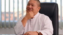 Tăng sở hữu trực tiếp tại Tập đoàn Hoa Sen, ông Lê Phước Vũ 'nắm tay phải xả tay trái'