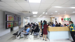 Miễn phí giao dịch chứng khoán cơ sở: Phát súng đầu tiên đã nổ