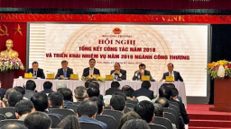 Nhiều dự án lớn đi vào sản xuất, công nghiệp góp sức lớn cho tăng trưởng