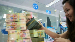 'Sống' nhờ cho vay: Mỗi nhà băng mỗi cảnh