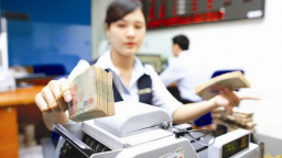 Toàn bộ các ngân hàng thương mại phải lên sàn trước năm 2021