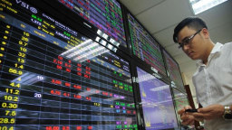 Ông Hà Huy Tuấn - Phó Chủ tịch Ủy ban Giám sát tài chính Quốc gia: 'VN-Index có thể dao động từ 800-950 điểm'