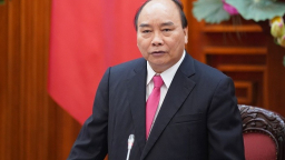 Thủ tướng: ‘Không sản xuất ô tô trong nước mà nhập khẩu toàn bộ là quan điểm sai lầm’