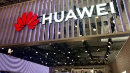 Bất chấp sóng gió, Huawei công bố lần đầu vượt mốc doanh thu 100 tỷ USD