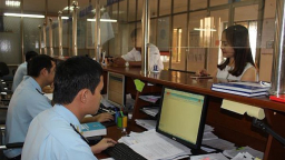 Không thu thuế, phí hải quan bằng tiền mặt từ ngày 1/4