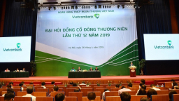 Giảm lãi suất cho vay, Vietcombank điều chỉnh kế hoạch năm 2019