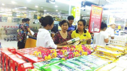 IMF: Tốc độ tăng trưởng của Việt Nam dự kiến giảm nhẹ về mức 6,5% trong năm 2019