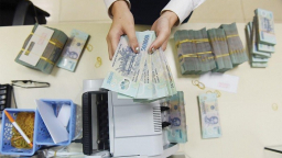 Lãi suất liên ngân hàng giảm dù Ngân hàng Nhà nước hút ròng gần 23.000 tỷ đồng