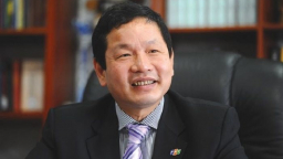 Chủ tịch FPT: 'Ngày xưa, khi ra nước ngoài, người ta khinh bỉ tôi'