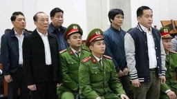 Vừa bị tuyên án ở TP.HCM, Vũ 'nhôm' lại ra Hà Nội hầu tòa cùng hai cựu thứ trưởng Bộ Công an