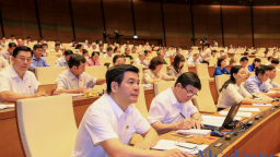Ngân sách vay gần 284.000 tỷ để bù đắp bội chi và trả nợ gốc