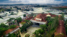 Gia đình ông Đặng Văn Thành bán công ty giáo dục cho quỹ đầu tư Malaysia