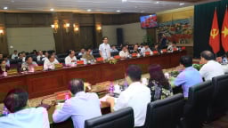 Phó thủ tướng Vũ Đức Đam kiểm tra thực hiện Nghị quyết 02 tại Hải Phòng