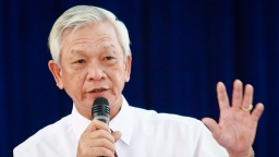 Tạm giam 2 cựu chủ tịch UBND tỉnh Khánh Hòa