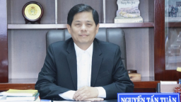 Ông Nguyễn Tấn Tuân tái đắc cử Chủ tịch UBND tỉnh Khánh Hoà