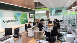 Vietcombank báo lãi 9 tháng tăng gấp 1,5 lần lên 17.592 tỷ đồng