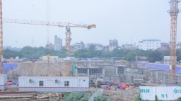 Bệnh viện 5 sao 2.000 tỷ đồng xây 'chui' giữa Thủ đô