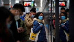 Thế giới đóng cửa, Trung Quốc đối mặt cơn bão kinh tế thứ 2