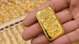 Đồng USD suy yếu, giá vàng đảo chiều tăng mạnh