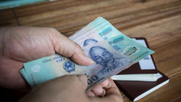 Vay 5 triệu trả 200 triệu chưa hết, thầy giáo cùng đường tìm cái chết