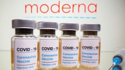 Giá cổ phiếu hãng sản xuất vắc xin ngừa COVID-19 tăng vọt nhờ tin tốt về thử nghiệm