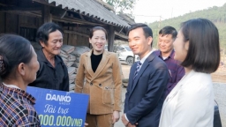Danko Group tặng 50 triệu đồng cho hộ nghèo xây nhà tại Thái Nguyên