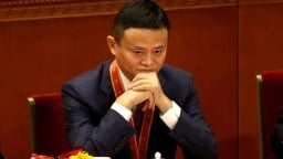 Giới đầu tư đại gia bán tháo cổ phiếu Alibaba