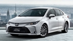 Toyota triệu hồi 166 chiếc Corolla Altis để kiểm tra