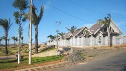 Gia Lai: Chủ đầu tư dự án Khu phố mới Hoa Lư - Phù Đổng lách luật để huy động vốn?