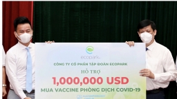 Ecopark trao 1 triệu USD ủng hộ quỹ Vaccine Covid-19 của Chính phủ