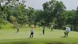 Hà Nội: Bất chấp lệnh cấm, sân golf Sky Lake vẫn ngang nhiên hoạt động giữa mùa dịch