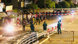 TP.HCM: Những ai được ra đường sau 18h?
