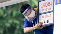 Từ năm 2022, giá xăng dầu được điều chỉnh 3 lần/tháng