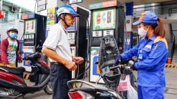Giá xăng giảm hơn 600 đồng/lít