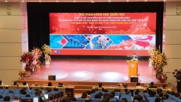 Đại học Kinh tế quốc dân công bố ấn phẩm Đánh giá Kinh tế Việt Nam thường niên 2021