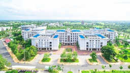 Nhiều khoản thu chi không đúng quy định