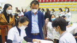Giám đốc CDC Quảng Bình bị kỷ luật cảnh cáo