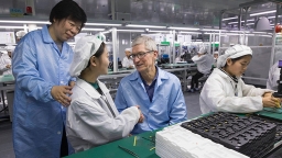 Apple sẽ chuyển 20% lượng sản xuất iPad và Watch sang Việt Nam
