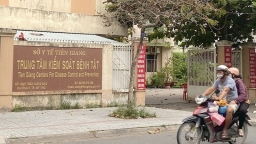 Vụ Việt Á: Khởi tố vụ án, cách chức Giám đốc CDC Tiền Giang