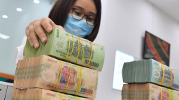 Tăng lương cơ sở từ ngày 1/7/2023 lên mức 1,8 triệu đồng/tháng