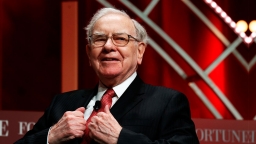 Tỷ phú Warren Buffett mua mạnh trong năm đau thương của chứng khoán