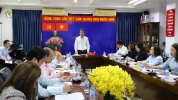 Tổng giám đốc Nguyễn Thế Mạnh làm việc với BHXH 3 tỉnh, thành vùng Đông Nam Bộ