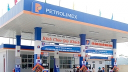 Petrolimex bất ngờ đề xuất giảm 90% mục tiêu lợi nhuận năm 2022