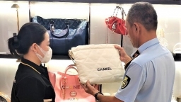 Shop Trang Nemo bán hàng Gucci, Chanel có dấu hiệu giả mạo